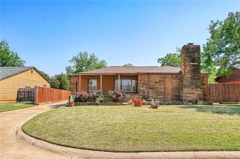 900 E Sycamore St, Altus, OK 73521 photo 1