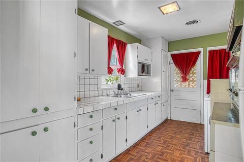 900 E Sycamore St, Altus, OK 73521 photo 12