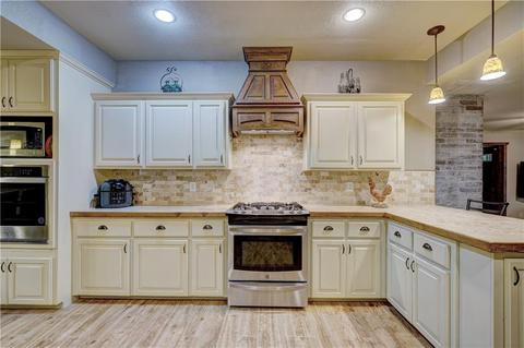 36904 Willow View Rd, Tecumseh, OK 74873 photo 9