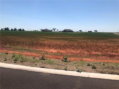 22735 Tuscan Estates Dr, Edmond, OK 73025