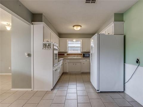 3717 N Bryan Ave, Bethany, OK 73008 photo 10