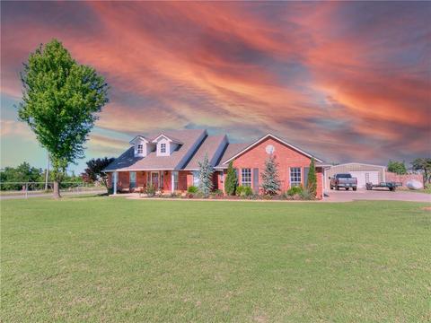 912 Grandview Rd, Tuttle, OK 73089 photo 2