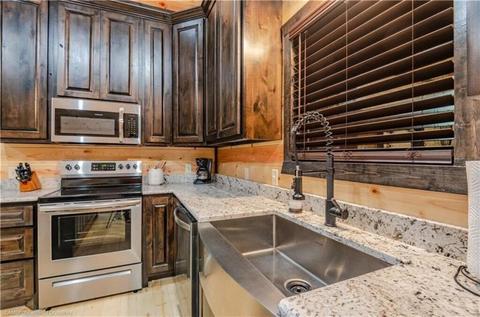 323 Bass Loop Rd, Broken Bow, OK 74728 photo 9