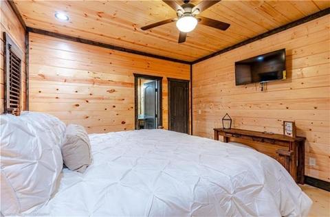323 Bass Loop Rd, Broken Bow, OK 74728 photo 15