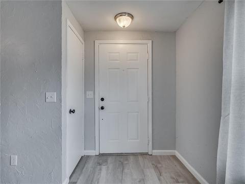 2116 Goodrich Dr, Moore, OK 73170 photo 2