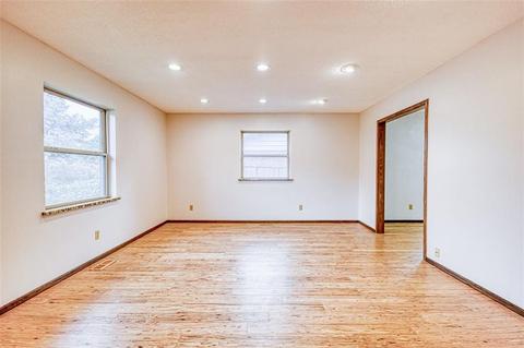 1708 S Berry Rd, Norman, OK 73072 photo 7