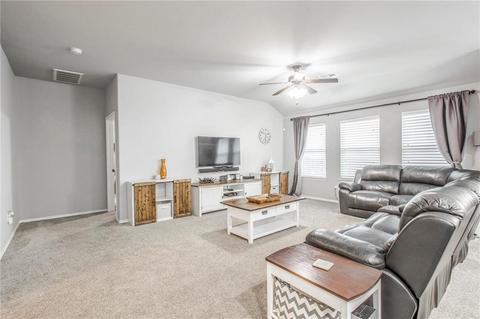 9640 Eli Dr, Moore, OK 73160 photo 7