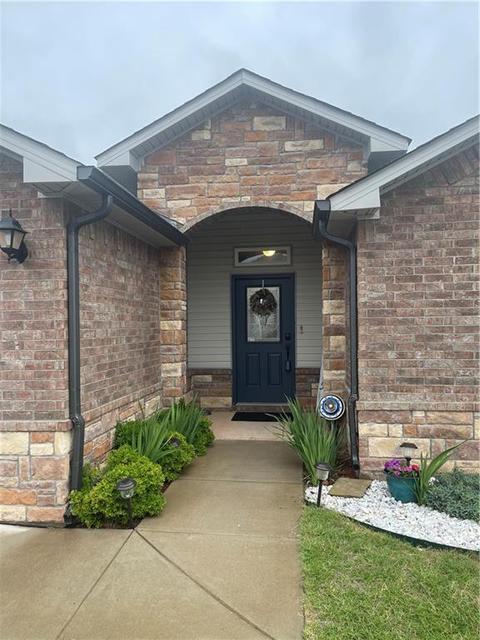 9640 Eli Dr, Moore, OK 73160 photo 4