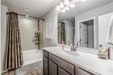 9640 Eli Dr, Moore, OK 73160 photo 19