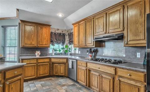 2281 Jackie Pl, Tuttle, OK 73089 photo 12