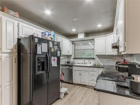 3405 N Eagle Ln, Bethany, OK 73008 photo 9