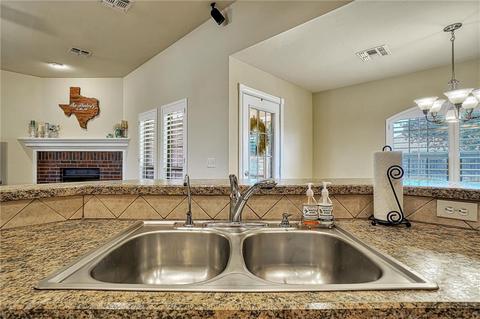 916 Sheryl Ln, Altus, OK 73521 photo 14