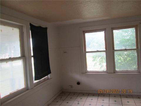 522 W Apache, Purcell, OK 73080 photo 3