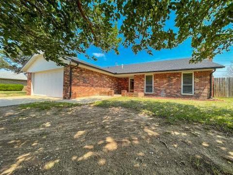 2309 Galaxy St, Altus, OK 73521 photo 3