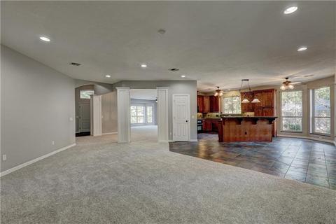 3813 Shadowridge Dr, Norman, OK 73072 photo 10