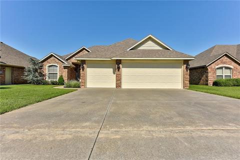 3009 Elmo Way, Moore, OK 73160 photo 2