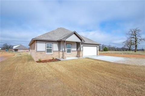15942 Lasso Cir, Mcloud, OK 74851 photo 1