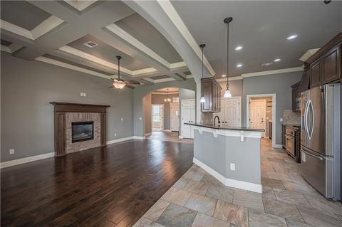 4825 Champlain Pl, Edmond, OK 73025 photo 7