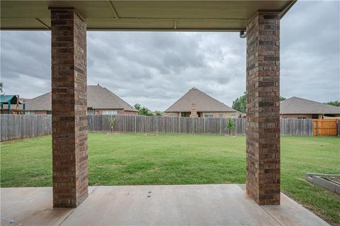 4825 Champlain Pl, Edmond, OK 73025 photo 32