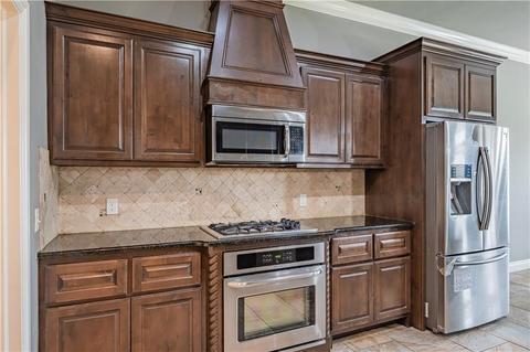 4825 Champlain Pl, Edmond, OK 73025 photo 9