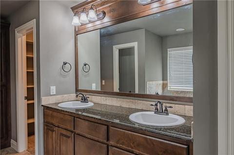 4825 Champlain Pl, Edmond, OK 73025 photo 15