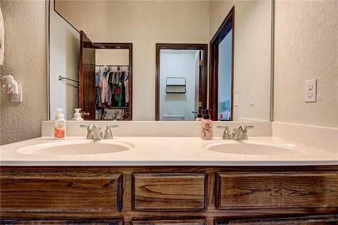 220 Waterfront Dr, Norman, OK 73071 photo 25