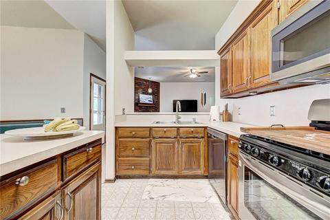 220 Waterfront Dr, Norman, OK 73071 photo 14
