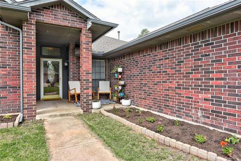 220 Waterfront Dr, Norman, OK 73071 photo 2