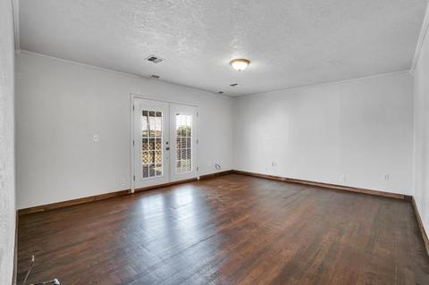 100 Sumner Dr, Altus, OK 73521 photo 5