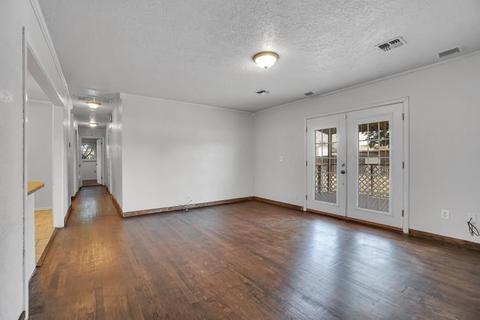 100 Sumner Dr, Altus, OK 73521 photo 4