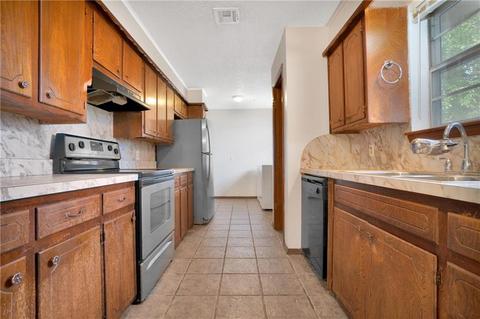 623 E Grand Ave, Sayre, OK 73662 photo 13