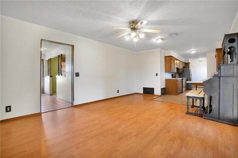 623 E Grand Ave, Sayre, OK 73662 photo 8
