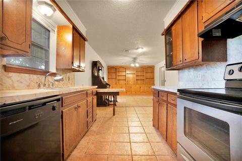 623 E Grand Ave, Sayre, OK 73662 photo 16