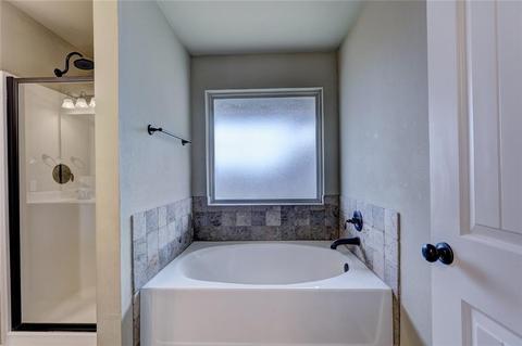 4412 Brooklyn Ave, Moore, OK 73160 photo 21