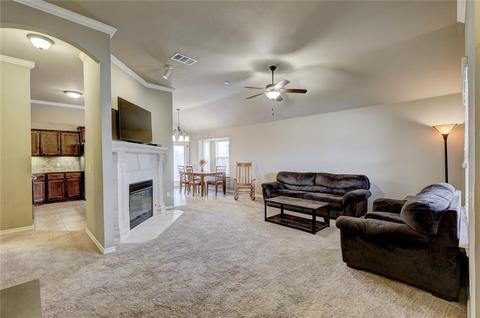 4412 Brooklyn Ave, Moore, OK 73160 photo 4