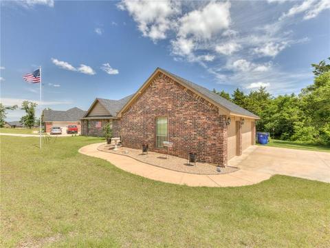 5880 Cimarron Cir, Guthrie, OK 73044 photo 2