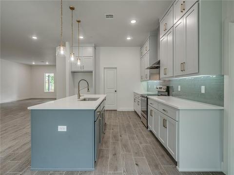 9525 Megans Way, Mcloud, OK 74851 photo 7
