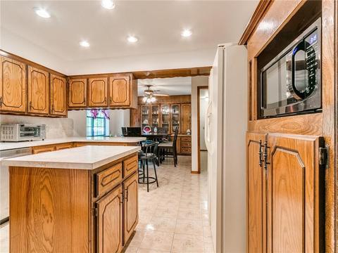 2920 Hensley Rd, Norman, OK 73026 photo 11