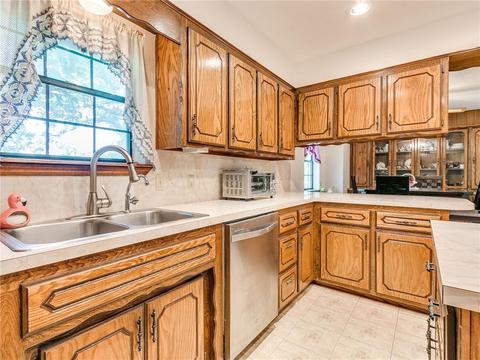 2920 Hensley Rd, Norman, OK 73026 photo 12