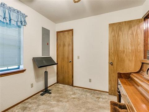 2920 Hensley Rd, Norman, OK 73026 photo 22