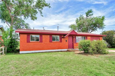 808 Denise St, Altus, OK 73521 photo 2