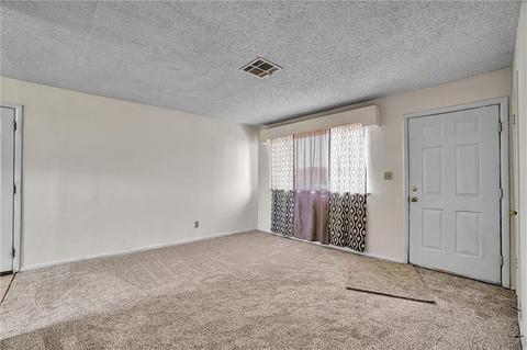 808 Denise St, Altus, OK 73521 photo 6