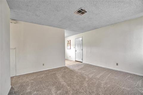 808 Denise St, Altus, OK 73521 photo 4