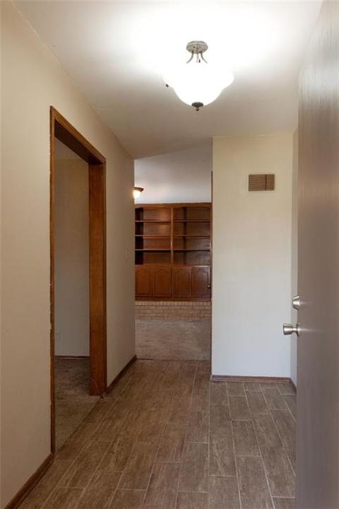 105 Sandra Rd, Clinton, OK 73601 photo 3