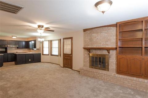 105 Sandra Rd, Clinton, OK 73601 photo 8