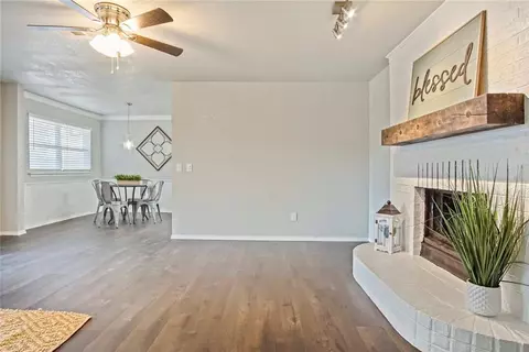 392 W Echo Ln, Harrah, OK 73045 photo 5