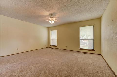 125 E Vail Dr, Yukon, OK 73099 photo 31
