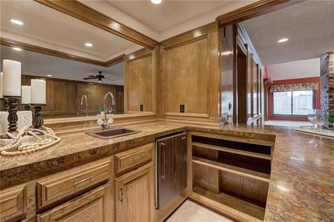 125 E Vail Dr, Yukon, OK 73099 photo 9