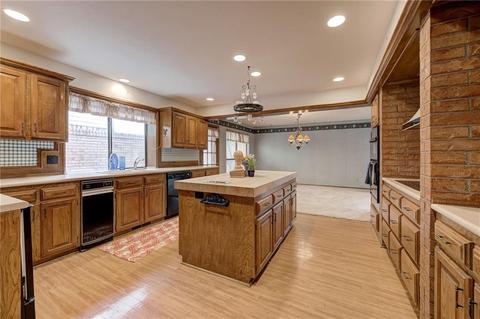 125 E Vail Dr, Yukon, OK 73099 photo 16