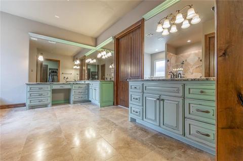 2708 Rustic Rd, Edmond, OK 73034 photo 17